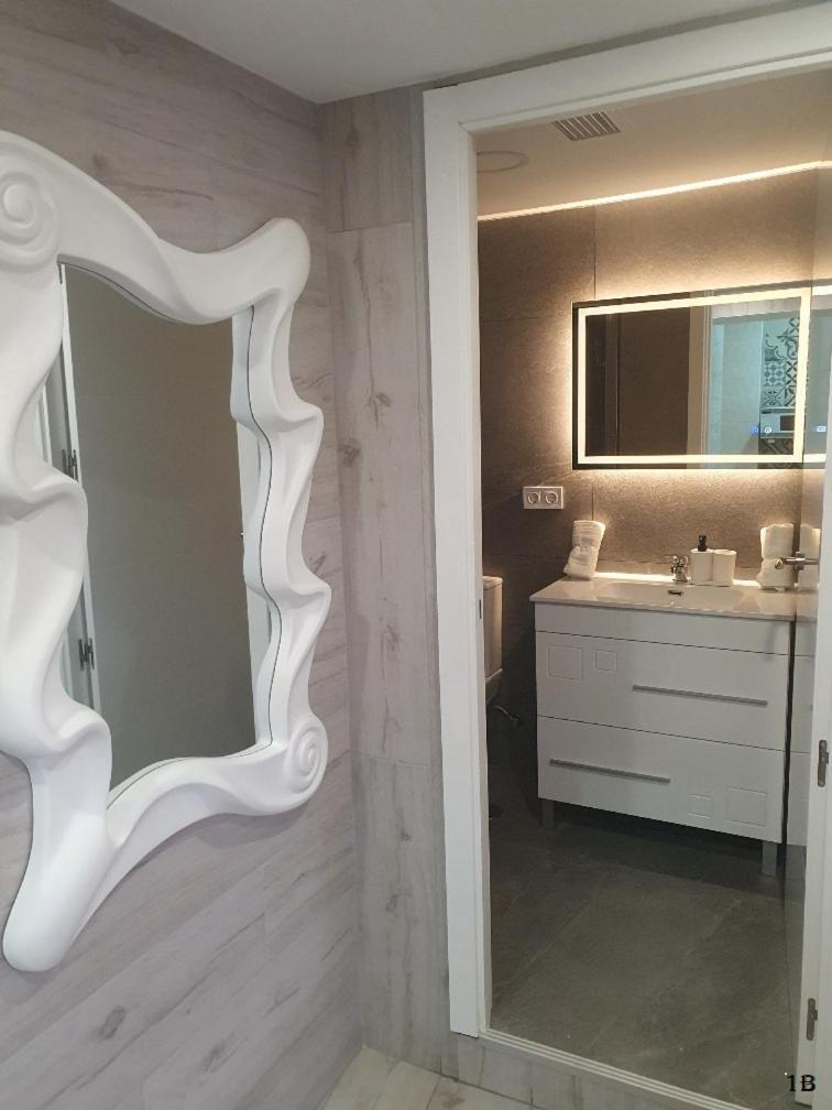 Apartamentos Suenos De โตเลโด ภายนอก รูปภาพ