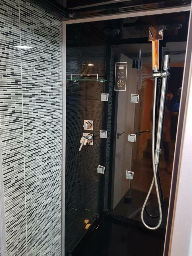 Apartamentos Suenos De โตเลโด ภายนอก รูปภาพ