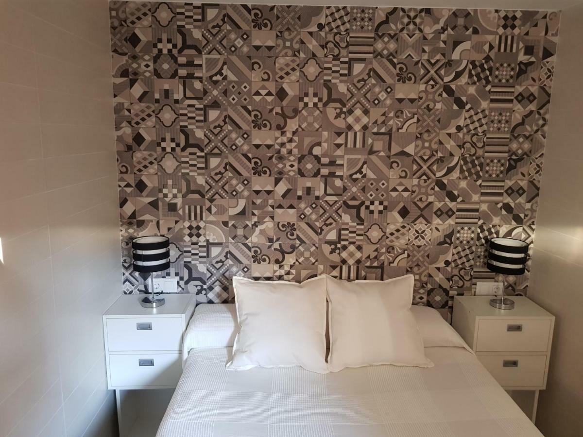 Apartamentos Suenos De โตเลโด ภายนอก รูปภาพ